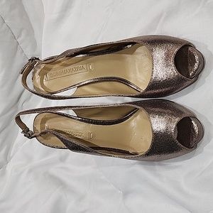 EUC BCBGMAXAZRIA Shoes  size 7.5